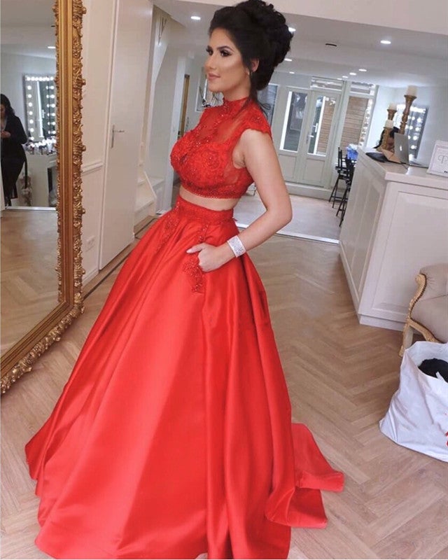 Lace Crop High Neck Prom Dresses Two Piece Ball Gowns With Pocket