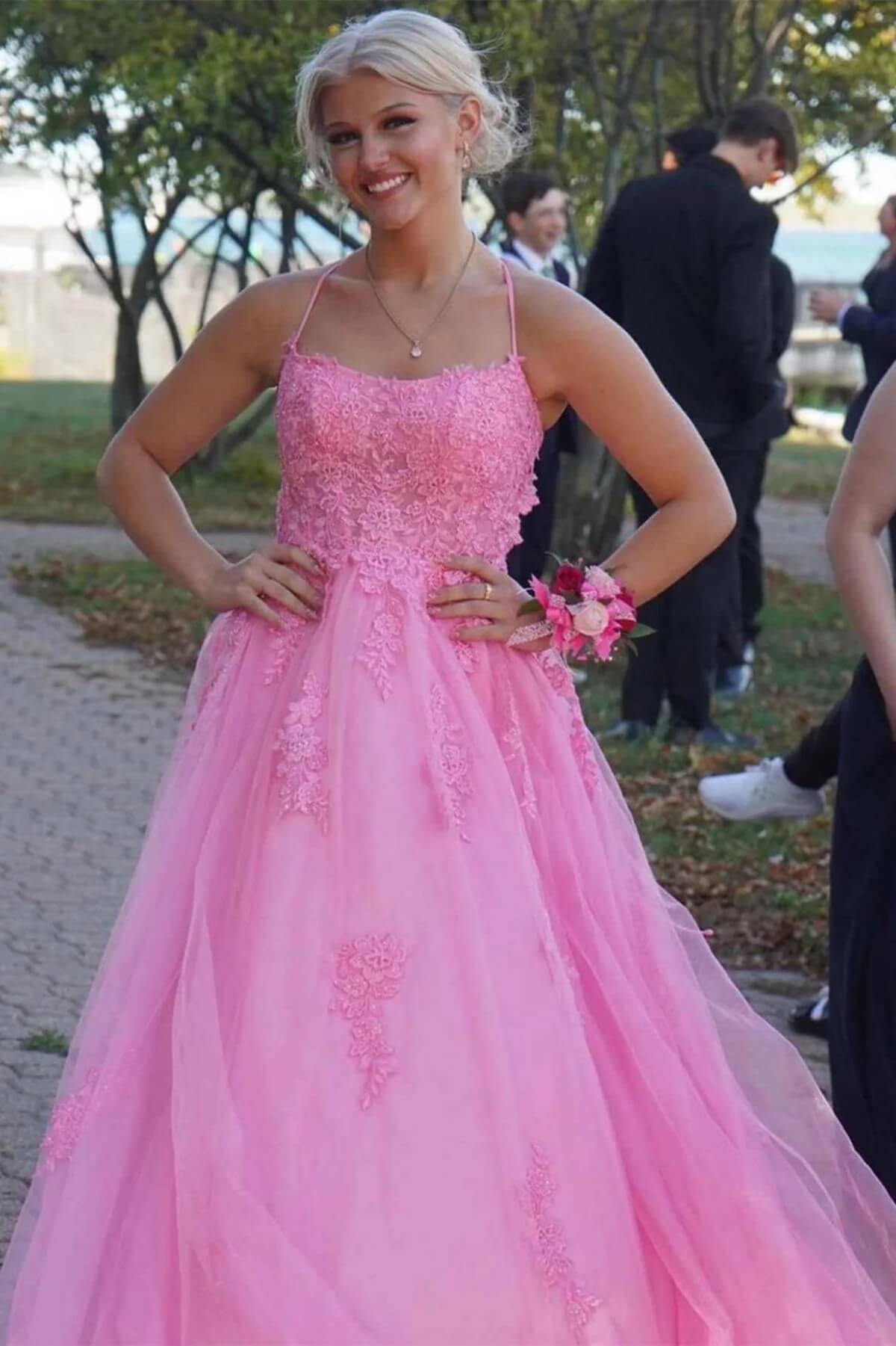 2024 Lace Pink Evening Dresses Tulle Backless Long Formal Dresses with High Slit