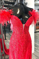 2024 Long Off Shoulder Red Lace Prom Dresses Feathers V Neck Mermaid Evening Dress