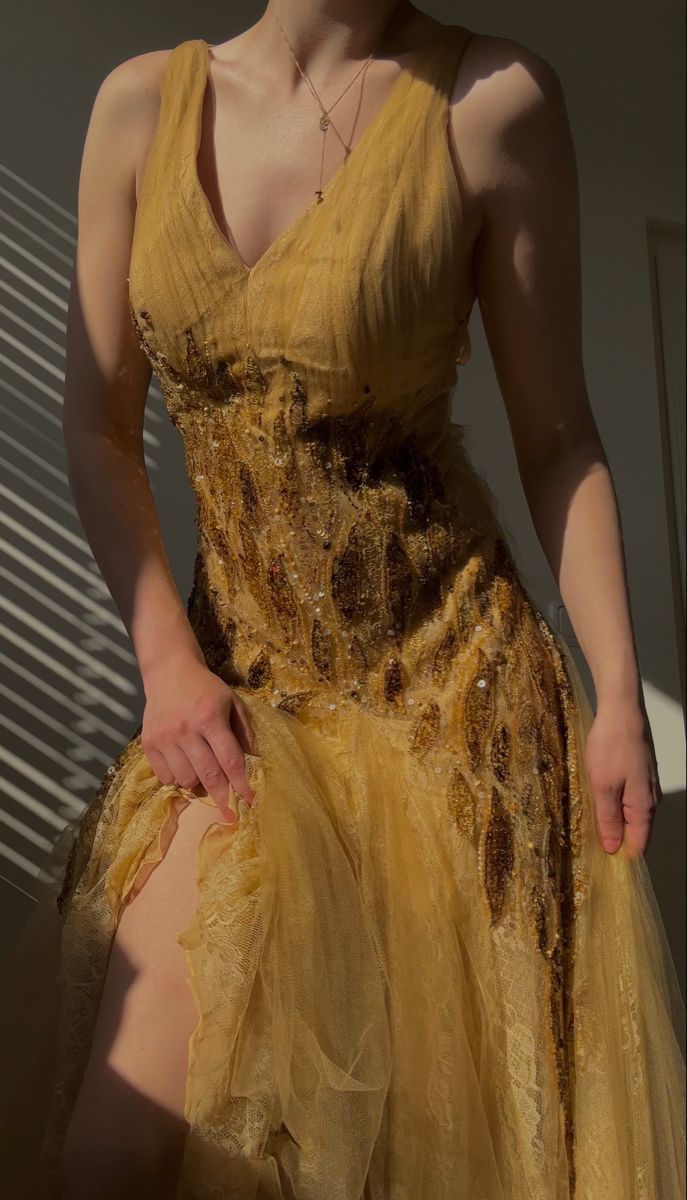 Chic A Line V Neckline Yellow Tulle Long Evening Dress Prom Dresses P2384