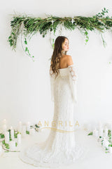 Sweetheart Sweep Train Lace Wedding Dress with Sleeves