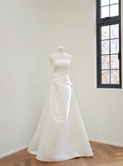 Unique A line Strapless Satin White Wedding Dresses Brides Dress SD1944