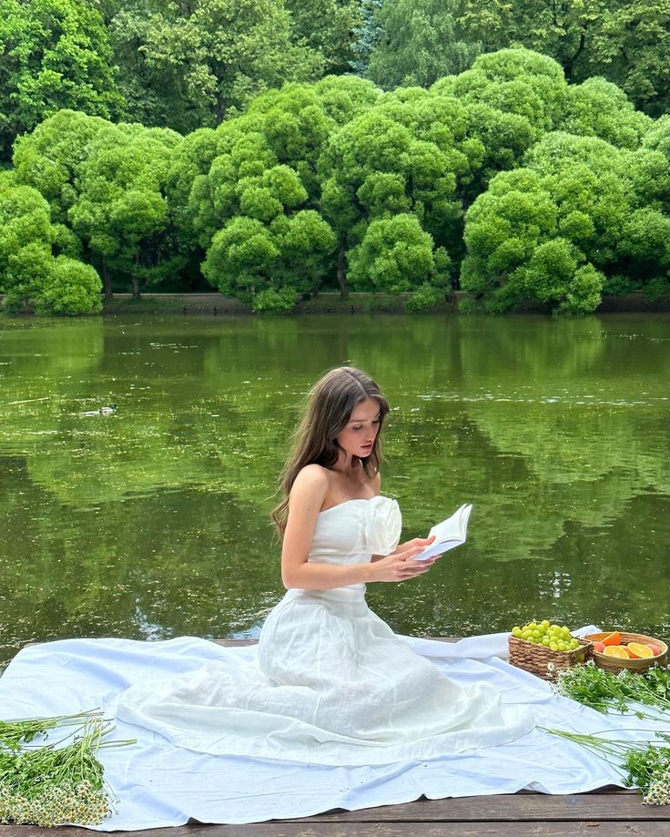 Simple Ball Gown Spaghetti Strapless White Long Party Dress Prom Dresses SD2453