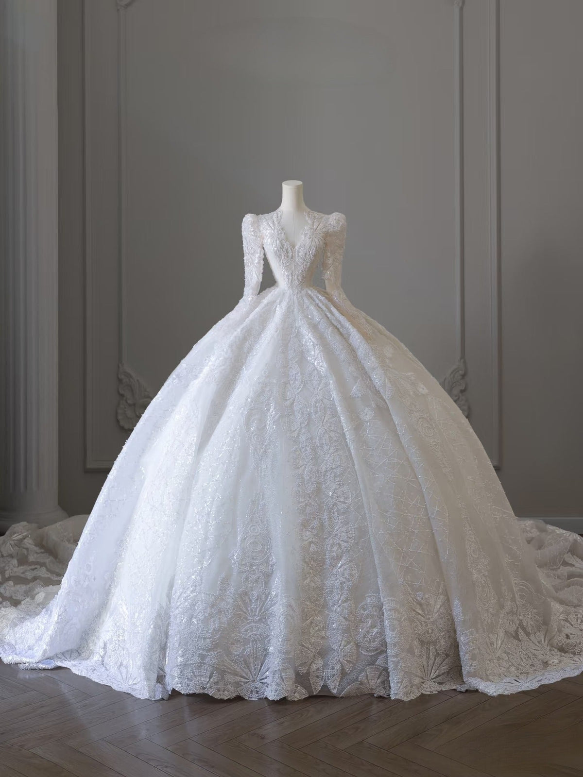 Timeless Ball Gown V Neckline Sequin Long Sleeves Wedding Dress Bridal Dresses SD2485