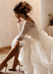 Lace Long Sleeves Open Back Floor-Length Wedding Dresses