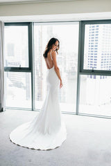 Sleeveless Regular Straps V-neck  Wedding Dresses