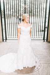 Elegant Off-the-Shoulder Beaded Lace Court Train Wedding Dresses