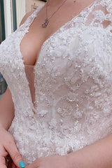 Aimishang Elegant White A-Line Tulle Sparkly White Wedding Dress with Appliques