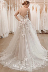 Aimishang Elegant Glitter Ivory A-Line Spaghetti Straps Long Wedding Dress with Appliques