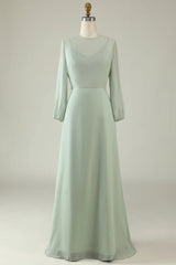 Round Neck Backless Bridesmaid Dresses With Long Sleeves