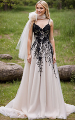 Aimishang Elegant A-Line Champagne Lace Spaghetti Straps Wedding Dress with Appliques