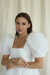 Aimishang Elegant A-Line Square-Neck Short Wedding Dress With Puffy Pearls Sleeves