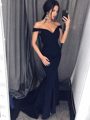 A| Bridelily Mermaid V-Neck Sleeveless Sweep/Brush Train Satin Dresses