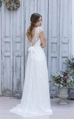 A-Line V-Neck Short Cap Sleeves Backless Tulle Lace Wedding Dress