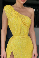 Amazing Yellow One Shoulder Sequins evening Dress Mermaid With Slit