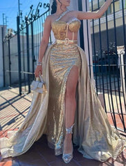Mermaid / Trumpet Evening Gown Sparkle Dress Carnival Wedding Sweep / Brush Train Sleeveless Halter Neck Belt / Sash Sequined with Overskirt