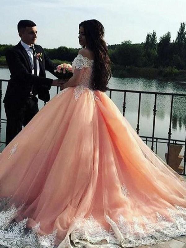 Ball Gown Sleeveless Off-the-Shoulder Court Train Tulle Lace Dresses