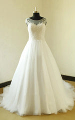 Cap Sleeve A-Line Lace Appliques Beading Zipper Tulle Wedding Dress