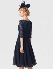 Mother of the Bride Dress Elegant V Neck Knee Length Chiffon Sheer Lace Half Sleeve with Lace