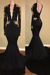 Black Long Sleeves V-Neck Appliques Open Back Elegant Prom Dress