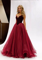Bridelily Ball Gown Sleeveless Sweetheart Court Train Tulle Dresses