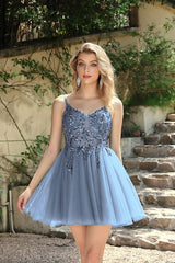 Chic A-Line Tulle Short Party Dresses with Straps V-neck Beadings Formal Dress