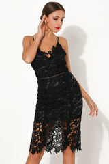 Chic Black Mermaid V-neck Lace Short Homecoming Dress
