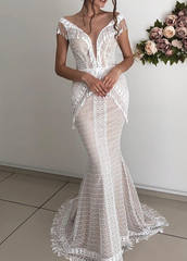 Chic Boho Tassel Lace Sleeveless Mermaid Wedding Dress