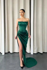 Chic Dark green Strapless Mermaid Evening Dress Long With Slit