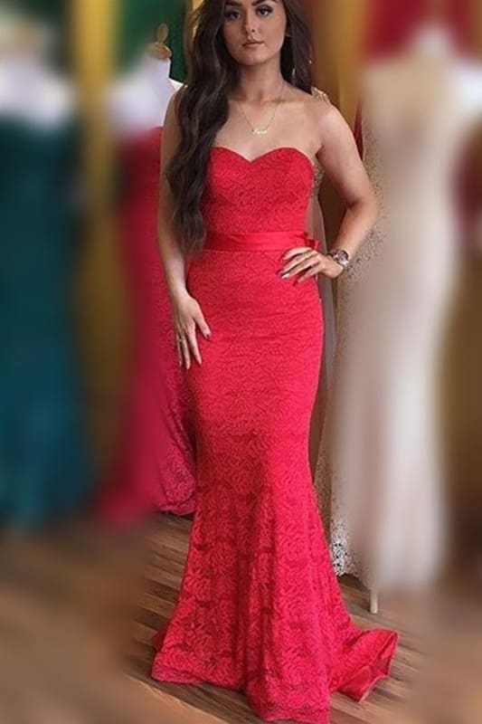 Chic Graceful Sweetheart Mermaid Red Lace Long Prom with Sash Bridesmaid Dress
