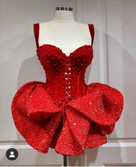 Robe de retour à la maison, robe de remise des diplômes, robes de retour rouge