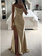 A-Line Bridesmaid Dress Strapless Sleeveless Elegant Sweep / Brush Train Stretch Satin with Split Front / Ruching