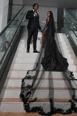 Elegant Bling Black Ruffles Strapless Prom Dress with Beadings