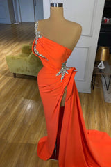 Elegant One-Shoulder Orange Sheath Side Slit Crystal Prom Dress