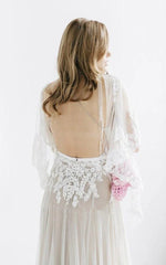 Ethereal V-Neck Bat Sleeve Tulle Dress With Pleats And Appliques