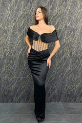 Fabulous Black Off-the-Shoulder Evening Dress Mermaid Long With Pleats