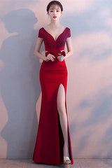 Fabulous Short Sleeves Beads Evening Dress Mermaid V-Neck With Slit