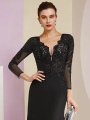 Sheath / Column Mother of the Bride Dress Wedding Guest Vintage Party V Neck Court Train Chiffon Lace Long Sleeve