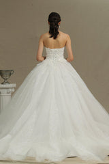 Gergrous Off-the-Shoulder Sweetheart Ball Gown Wedding Dress With Appliques