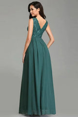 Glamorous V-Neck Sleeveless Lace Long Chiffon Evening Gowns