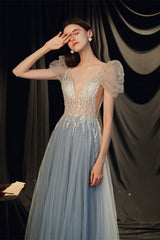 Gorgeous Beaded V-Neck Prom Dress with Bubble Sleeves