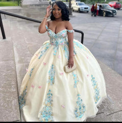 Gorgeous Champagne Off-Shoulder Appliques Ball Gown Prom Dress