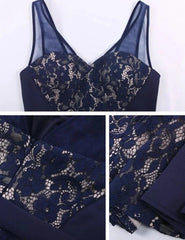Gorgeous Navy V-Neck Lace Prom Dress Mermaid Long Evening Gowns