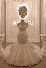Gorgeous Off-The-Shoulder Mermaid Wedding Dress with Crystal