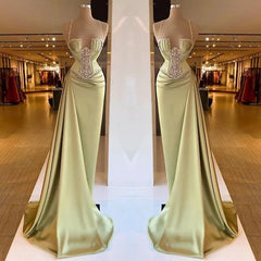 Gorgeous Spaghetti-Straps Mermaid Long Evening Dress With Beads