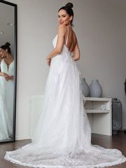 Aimishang  A-Line/Princess Lace Ruffles V-neck Sleeveless Sweep/Brush Train Wedding Dresses