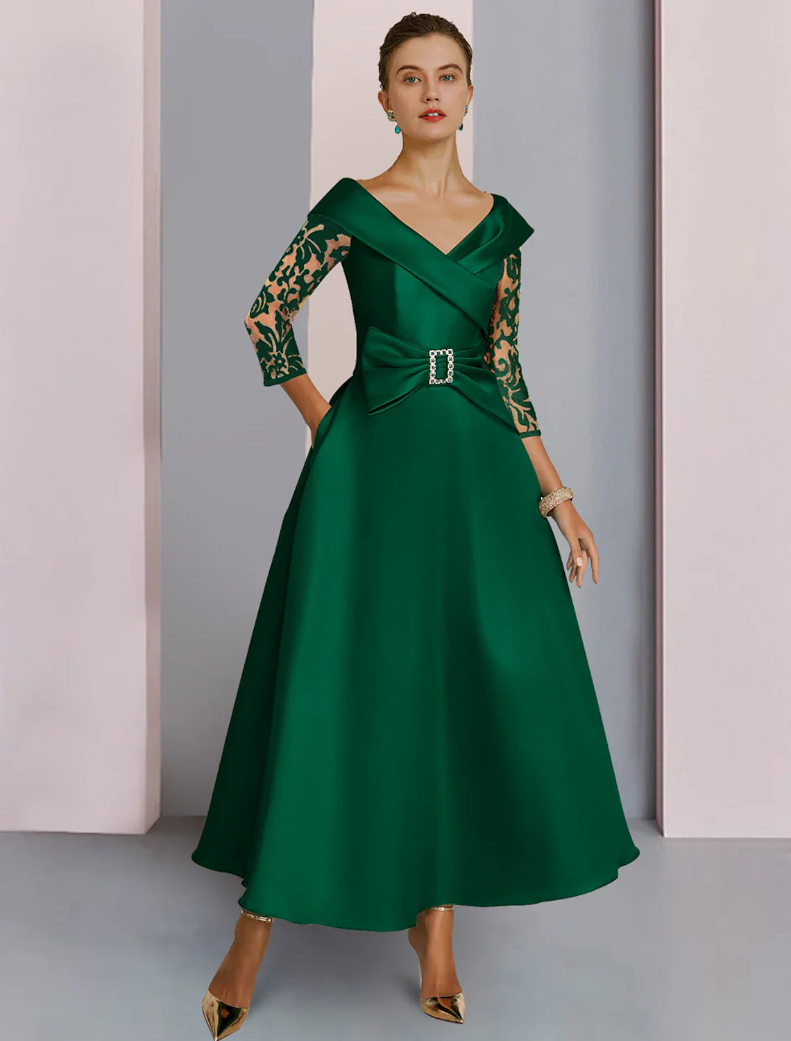 Aimishang A-Line Mother of the Bride Dress Formal Wedding Guest Elegant V Neck Tea Length Satin Lace Sequined 3/4 Length Sleeve with Bow(s) Crystal Brooch