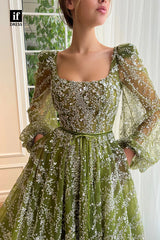 32895 - A-line Scoop Long Sleeves Lace Appliques Vintage Prom Dress