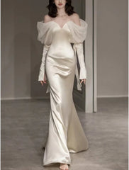 Mermaid / Trumpet Evening Gown Elegant Dress Formal Prom Floor Length Long Sleeve Sweetheart Italy Satin with Buttons Shawl