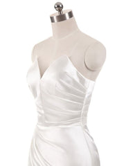 Ivory Wedding Dresses Strapless Mermaid Evening Dresses V Neck Sleeveless Split Beach Bridal Gown With Court Train
